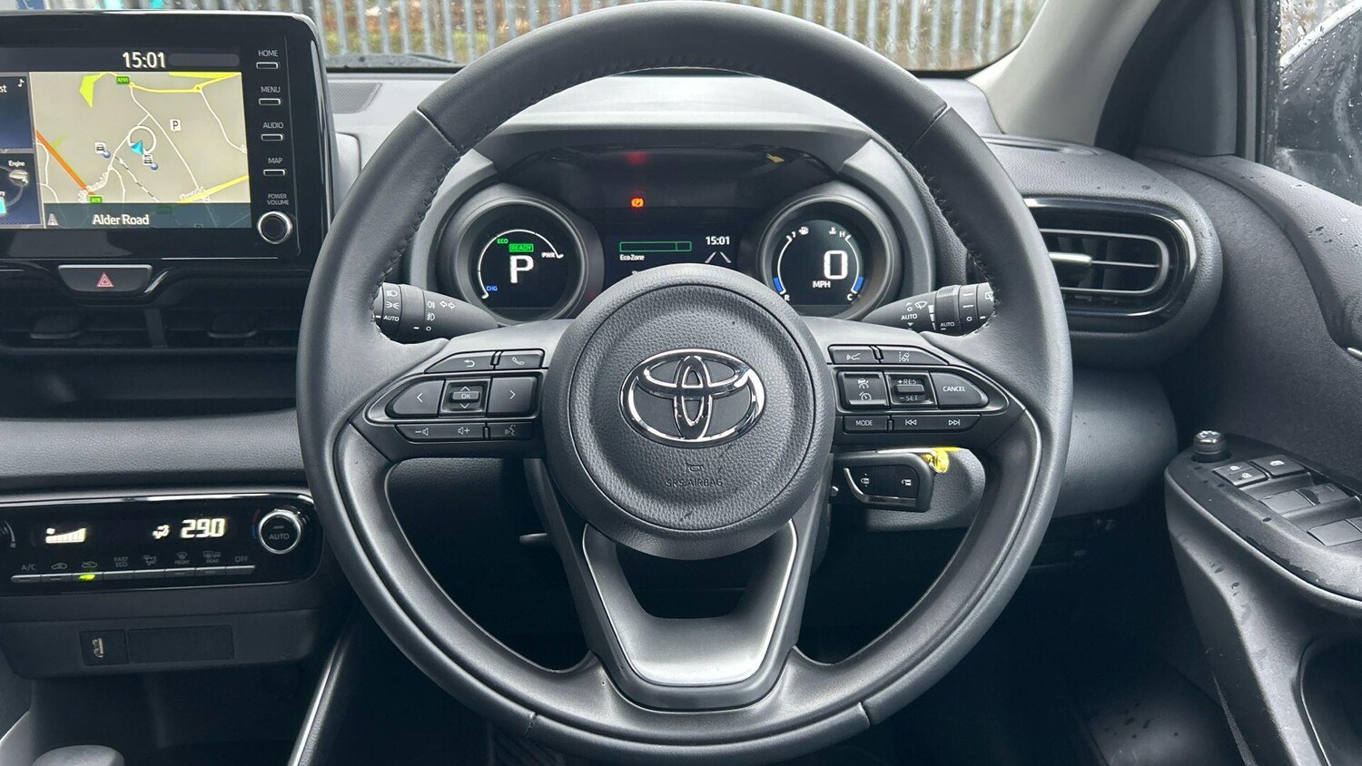 Used Toyota Yaris 2022 for sale - 77574550: Photo 12