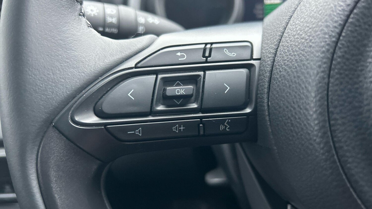 Used Toyota Yaris 2022 for sale - 77574550: Photo 34