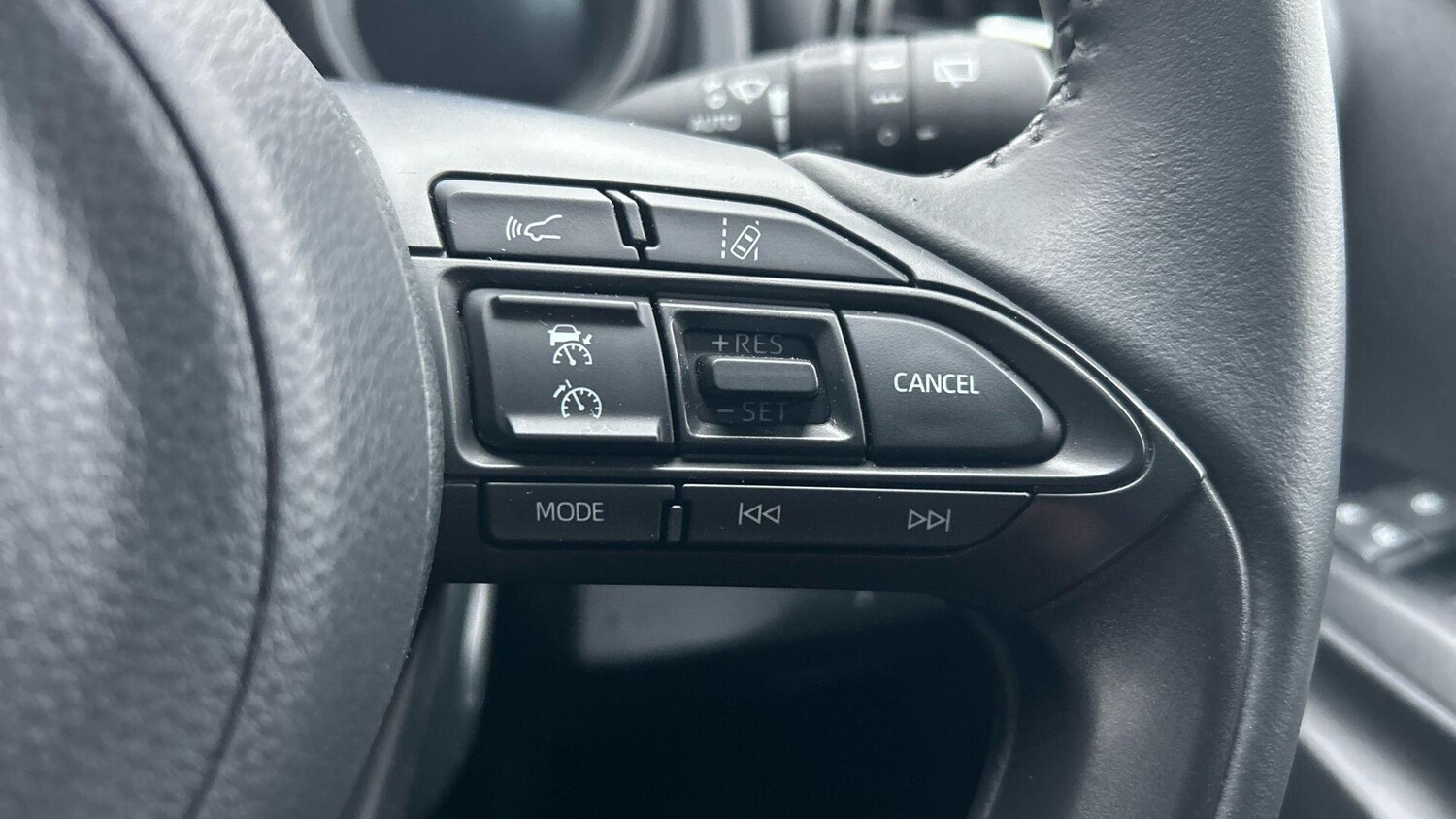 Used Toyota Yaris 2022 for sale - 77574550: Photo 35