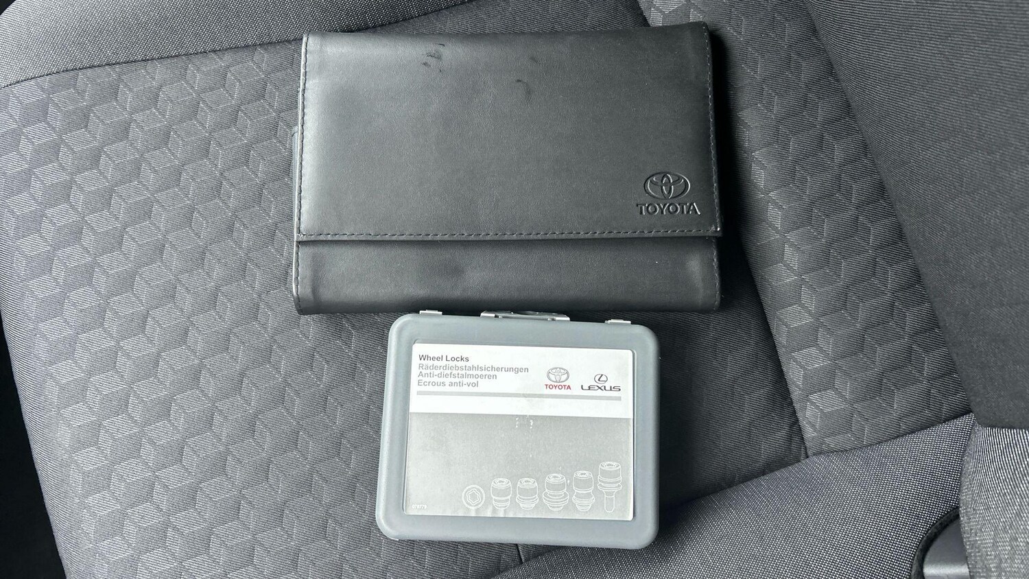 Used Toyota Yaris 2022 for sale - 77574550: Photo 44