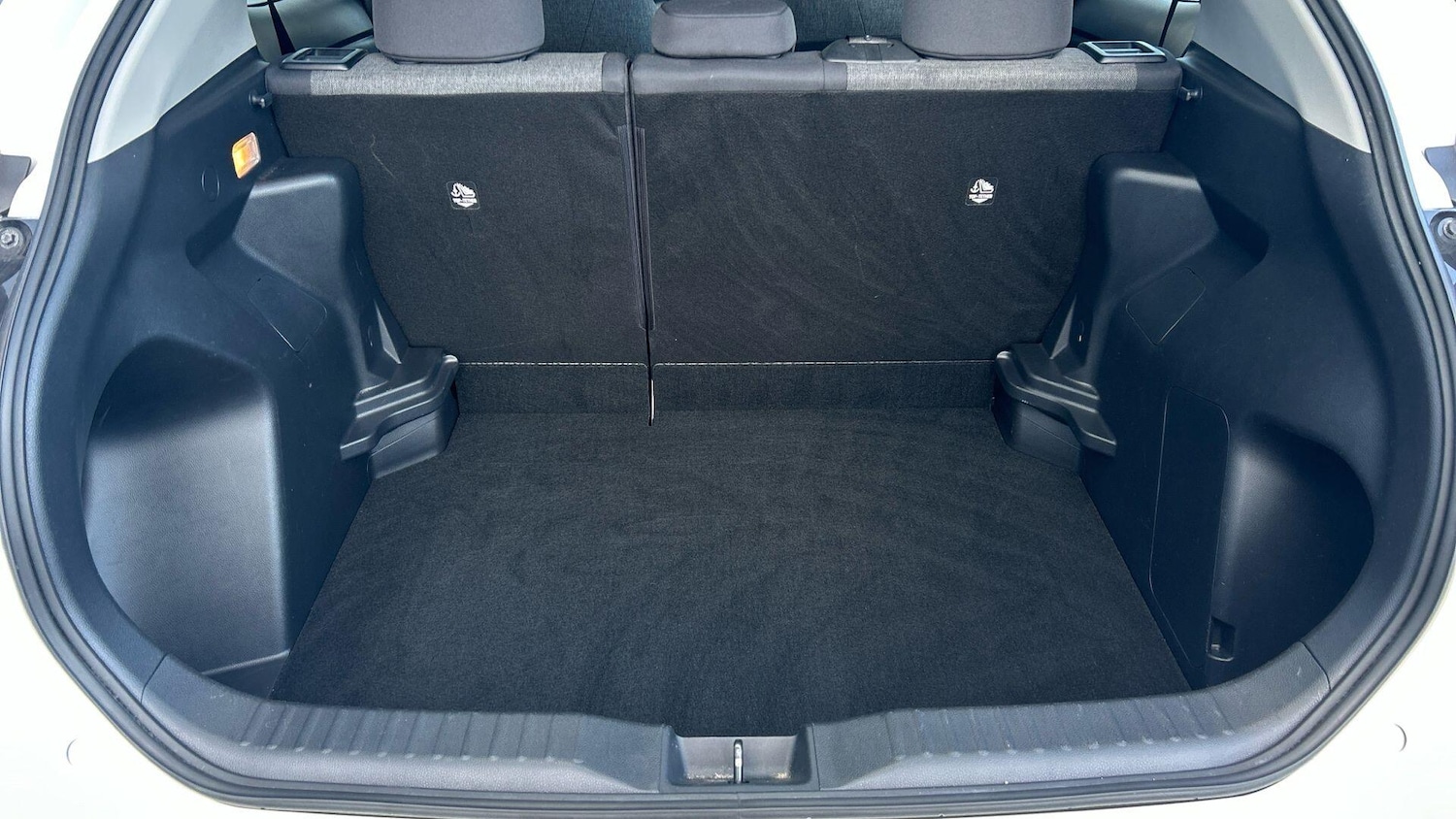 Used Toyota Yaris Cross 2022 for sale - 76689799: Photo 18