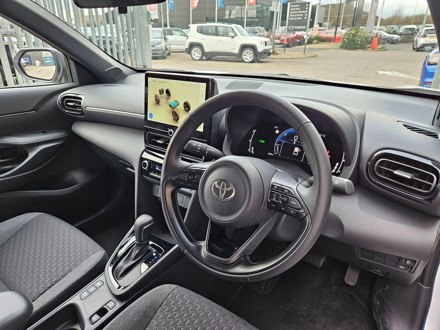 Used Toyota Yaris Cross 2025 for sale - 77705464: Photo 11