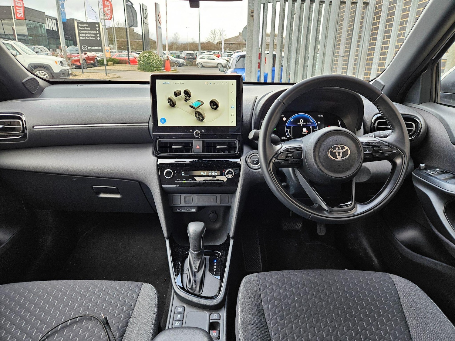 Used Toyota Yaris Cross 2025 for sale - 77705464: Photo 12