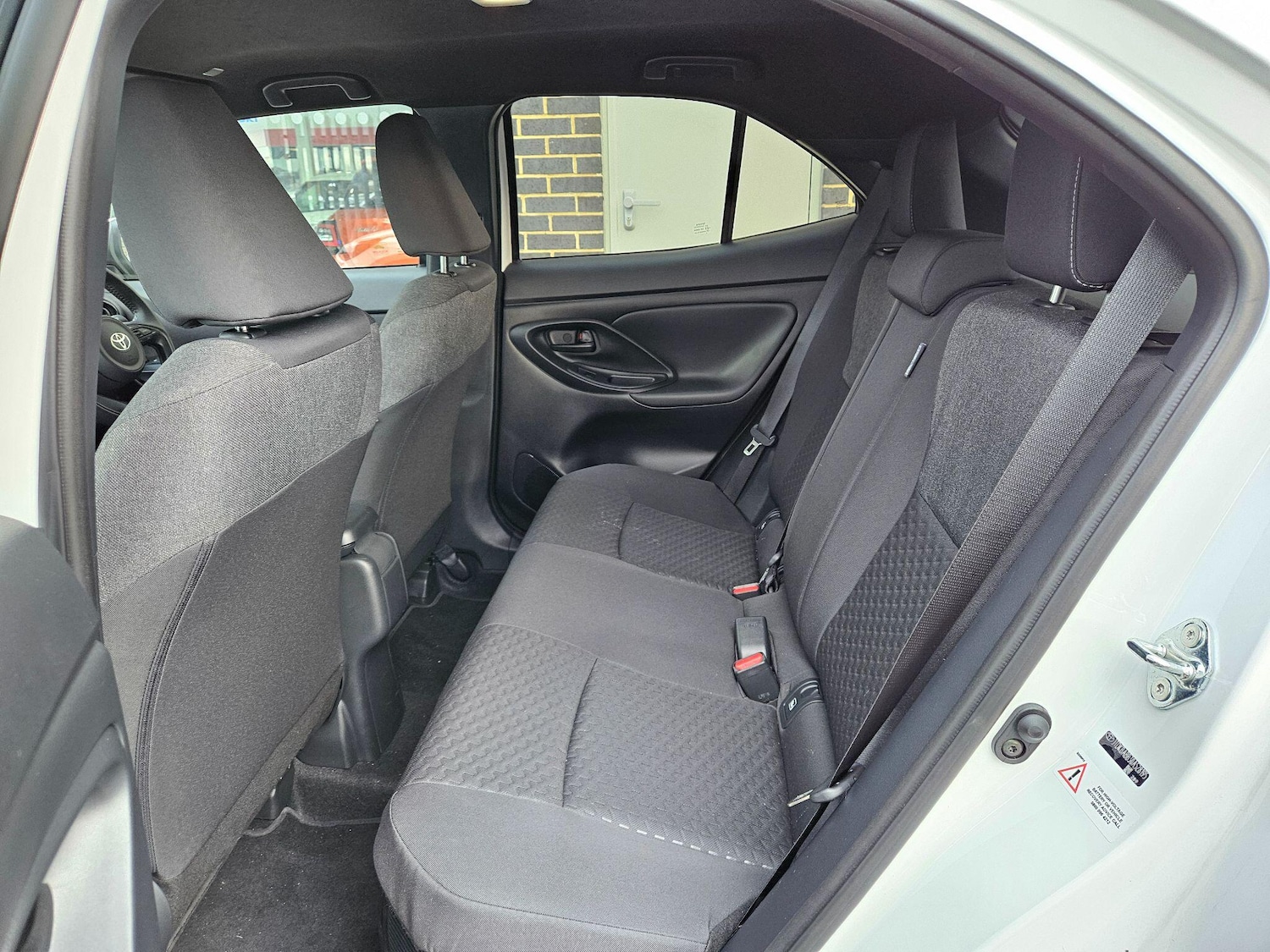 Used Toyota Yaris Cross 2025 for sale - 77705464: Photo 18