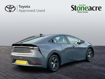 Used Toyota Prius 2025 for sale - 79698247: Photo