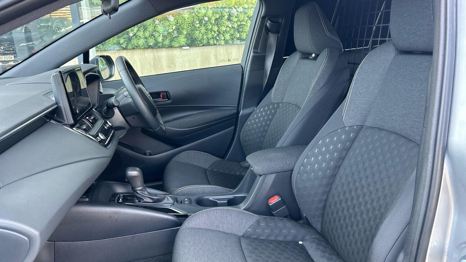 Used Toyota Corolla 2024 for sale - 76441158: Photo 16