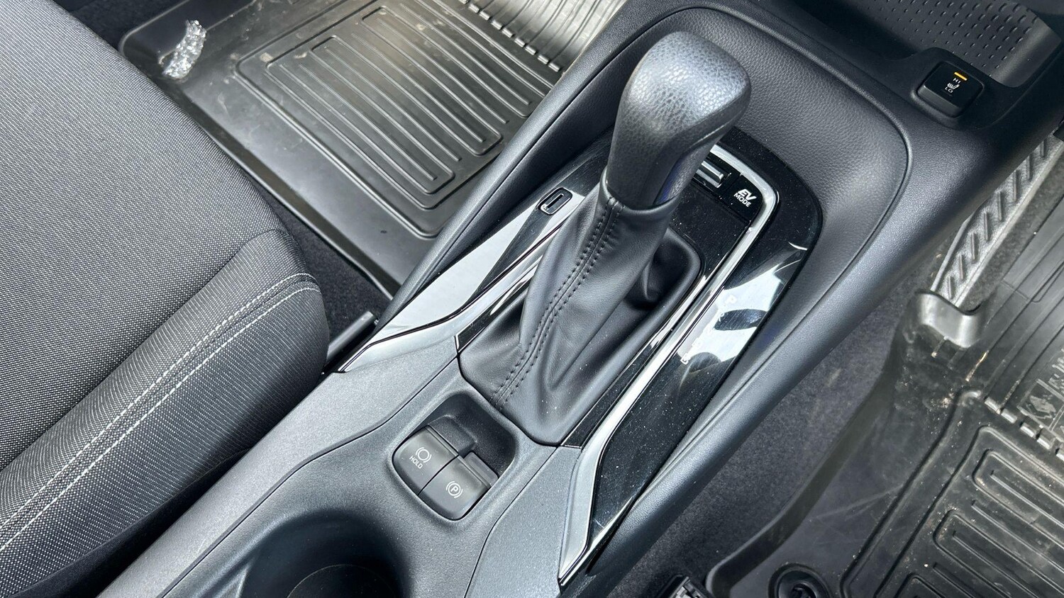 Used Toyota Corolla 2024 for sale - 76441158: Photo 32