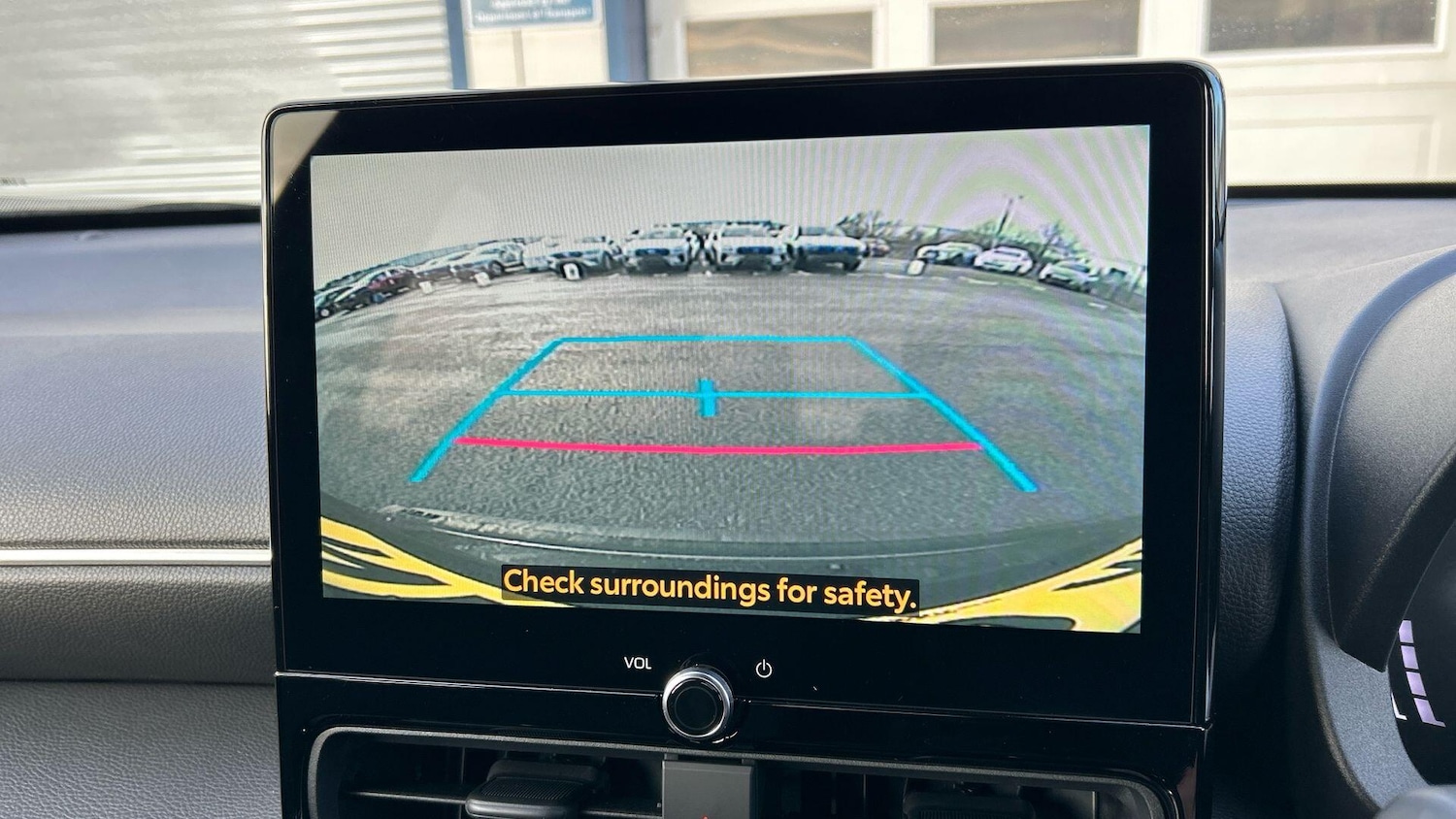 Used Toyota Yaris Cross 2025 for sale - 77255224: Photo 11