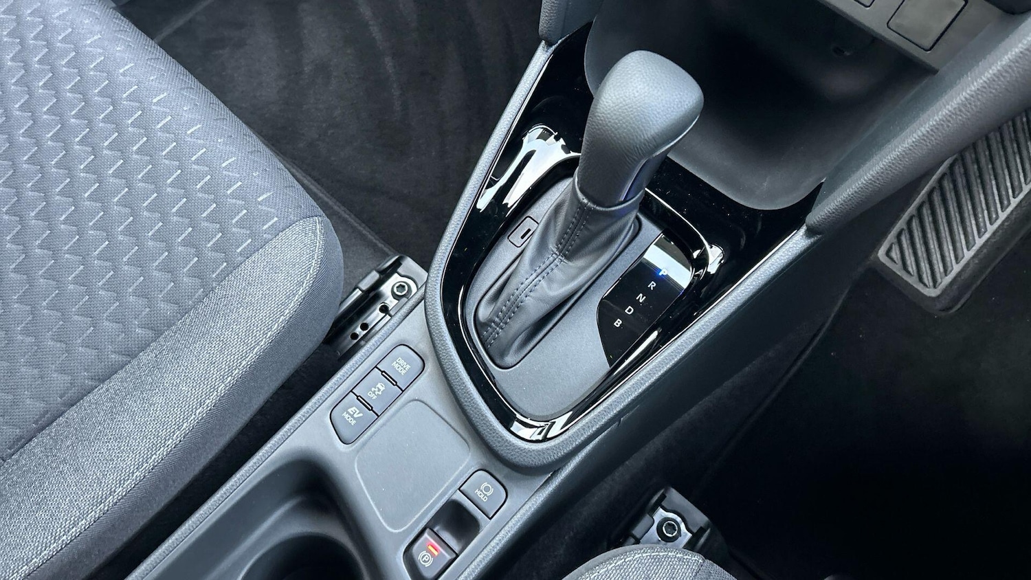 Used Toyota Yaris Cross 2025 for sale - 77255224: Photo 26