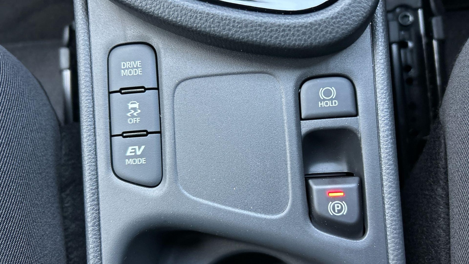 Used Toyota Yaris Cross 2025 for sale - 77255224: Photo 28