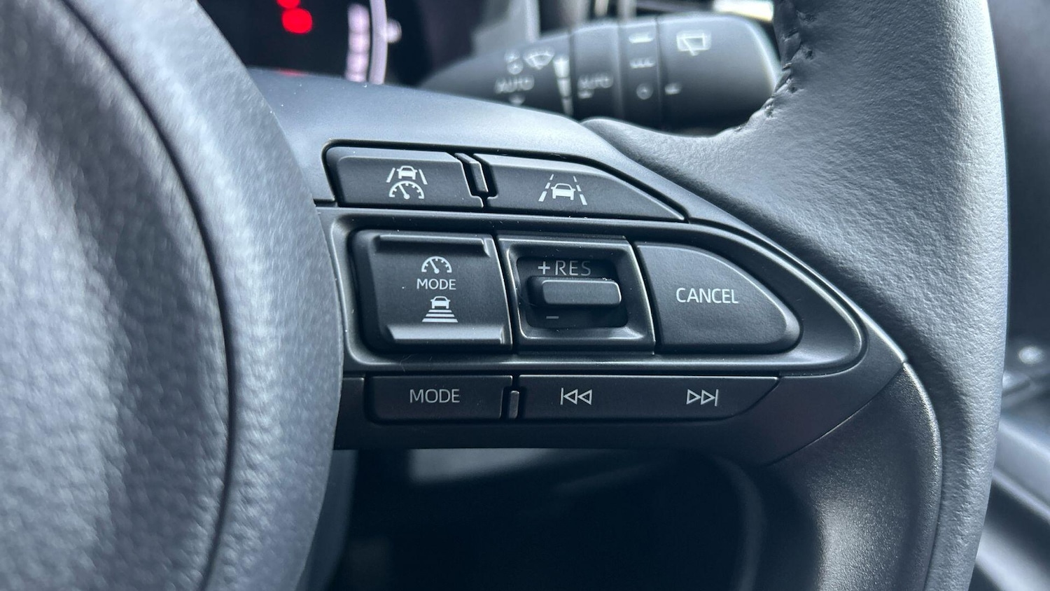 Used Toyota Yaris Cross 2025 for sale - 77255224: Photo 31