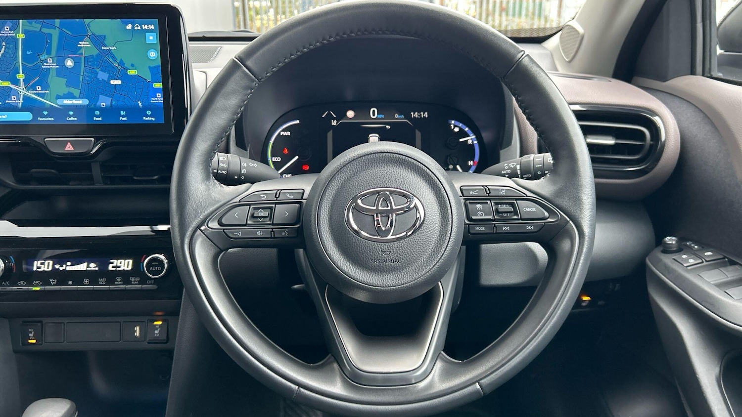 Used Toyota Yaris Cross 2023 for sale - 76825073: Photo 12