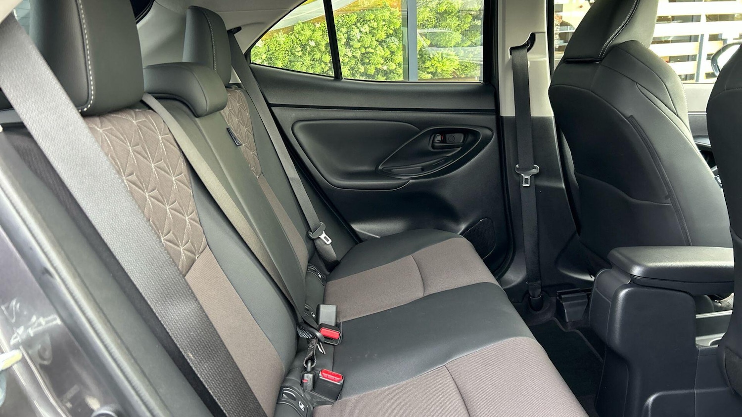 Used Toyota Yaris Cross 2023 for sale - 76825073: Photo 16