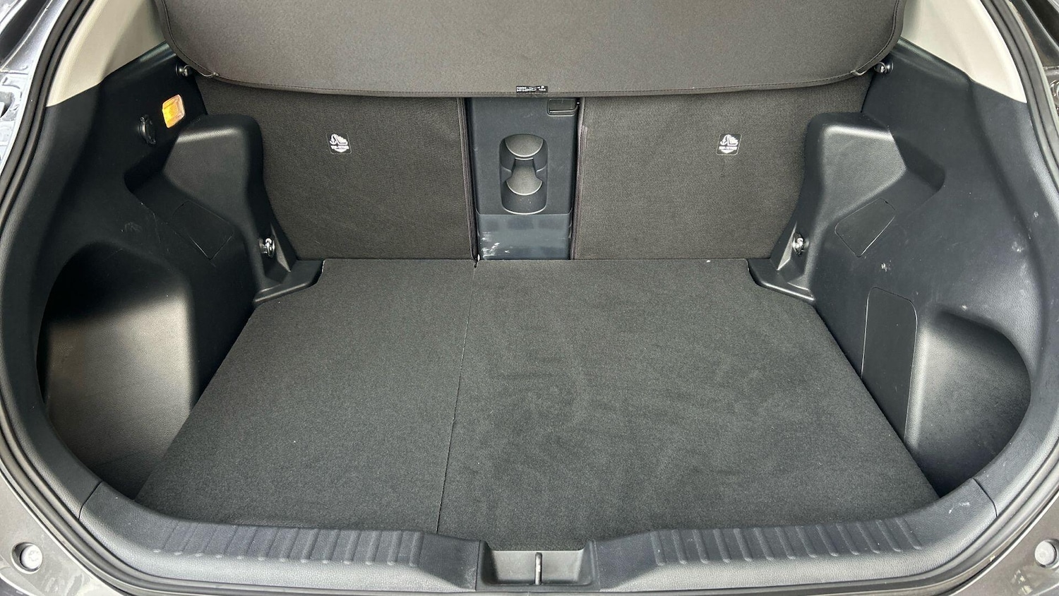 Used Toyota Yaris Cross 2023 for sale - 76825073: Photo 18