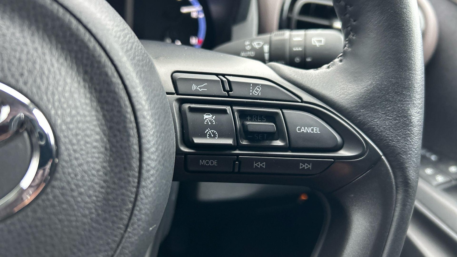 Used Toyota Yaris Cross 2023 for sale - 76825073: Photo 39