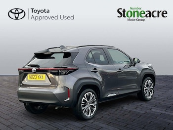 Used Toyota Yaris Cross 2023 for sale - 76825073: Photo