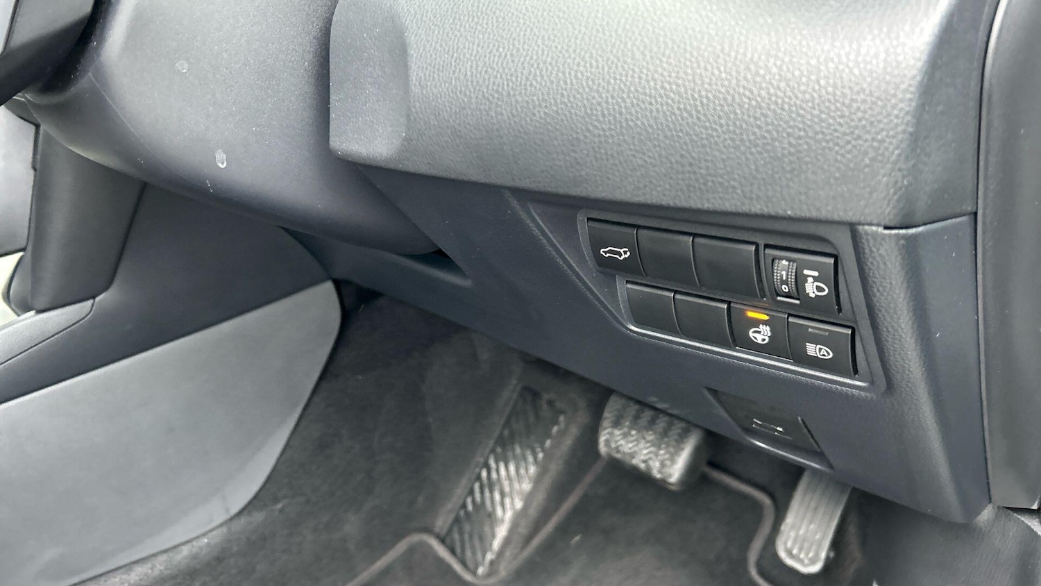 Used Toyota Yaris Cross 2023 for sale - 76825073: Photo 42