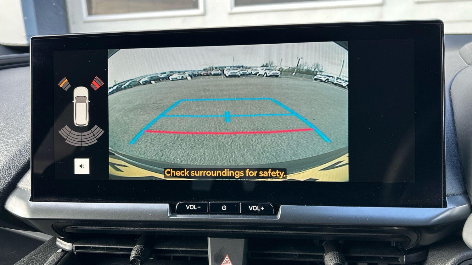 Used Toyota C-HR for sale - 77670679: Photo 23