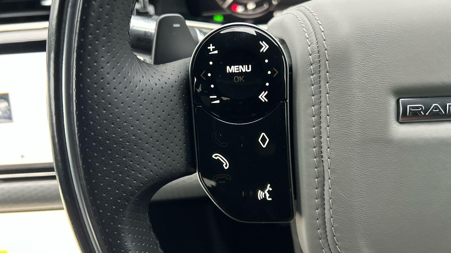 Used Land Rover Range Rover Evoque 2019 for sale - 77425000: Photo 36