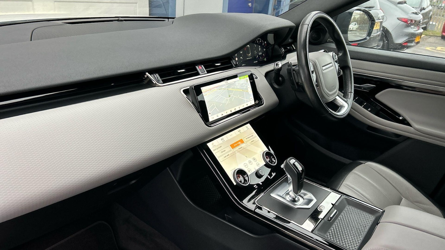 Used Land Rover Range Rover Evoque 2019 for sale - 77425000: Photo 44