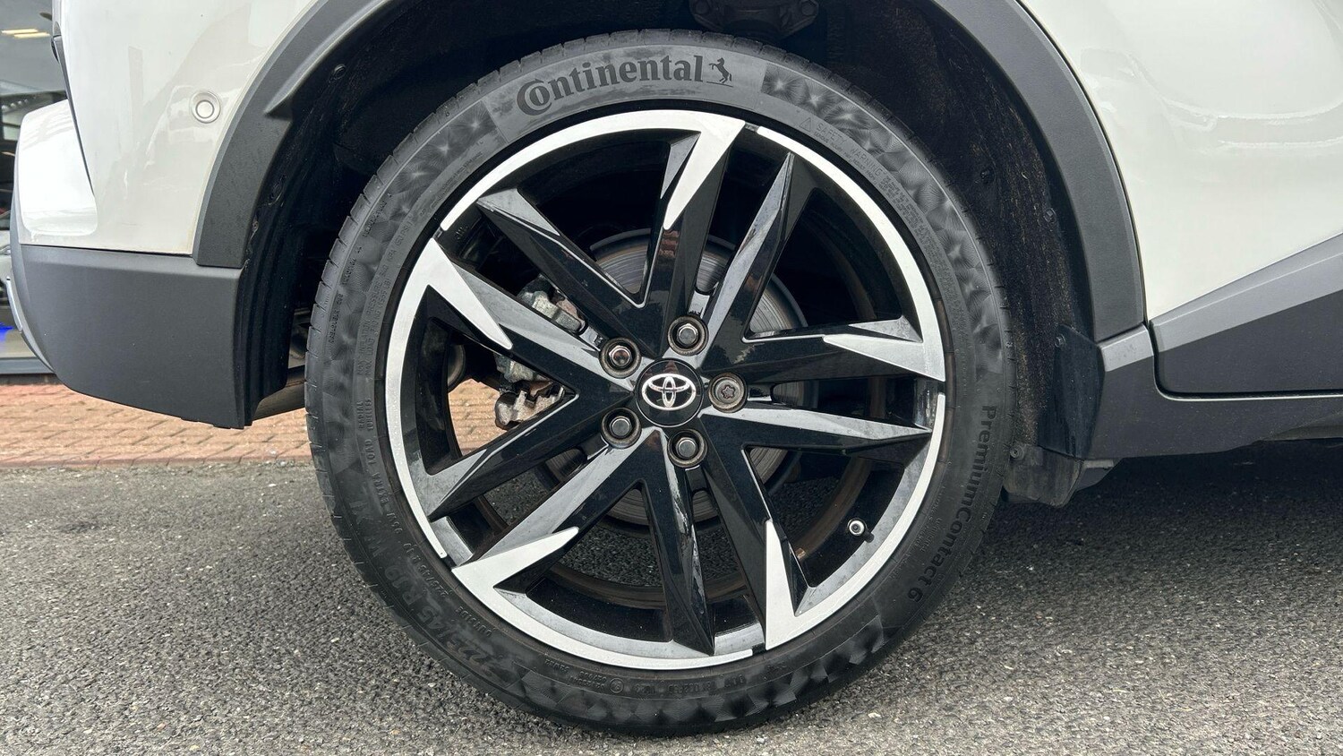 Vehicle 21