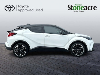 Used Toyota C-HR 2023 for sale - 75539419: Photo