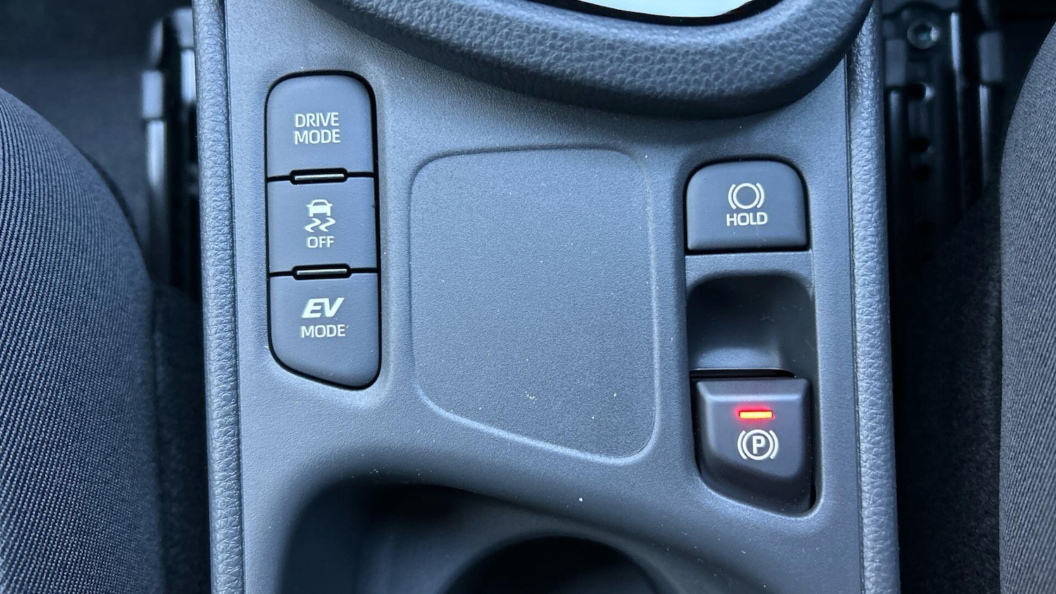 Used Toyota Yaris Cross 2025 for sale - 77155342: Photo 28