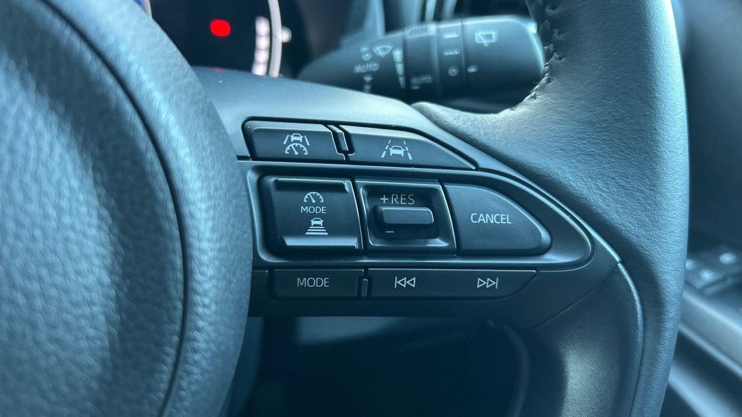 Used Toyota Yaris Cross 2025 for sale - 77155342: Photo 31