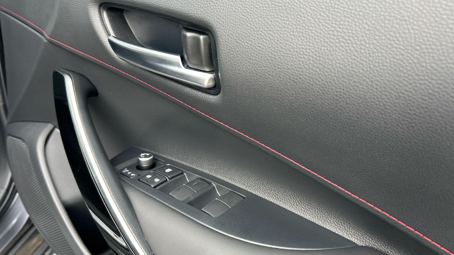 Used Toyota Corolla 2023 for sale - 76472229: Photo 47