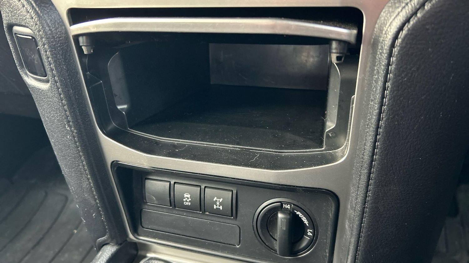 Used Toyota Land Cruiser 2023 for sale - 76657098: Photo 28