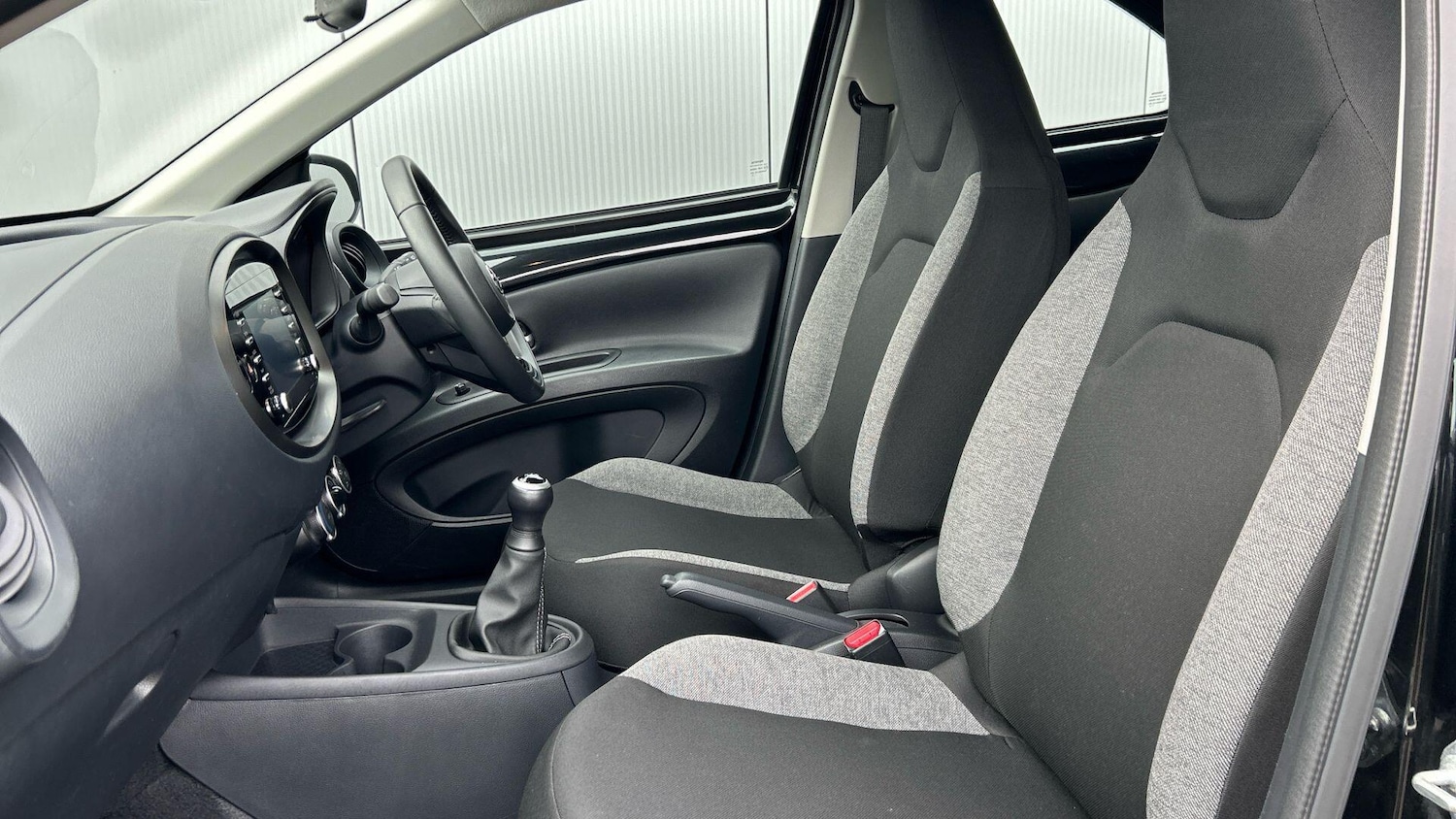 Used Toyota Aygo X 2022 for sale - 76899538: Photo 14