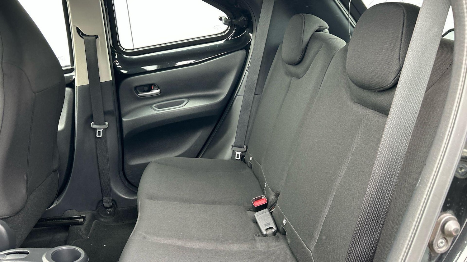 Used Toyota Aygo X 2022 for sale - 76899538: Photo 17