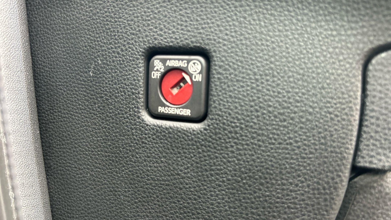 Used Toyota Aygo X 2022 for sale - 76899538: Photo 35