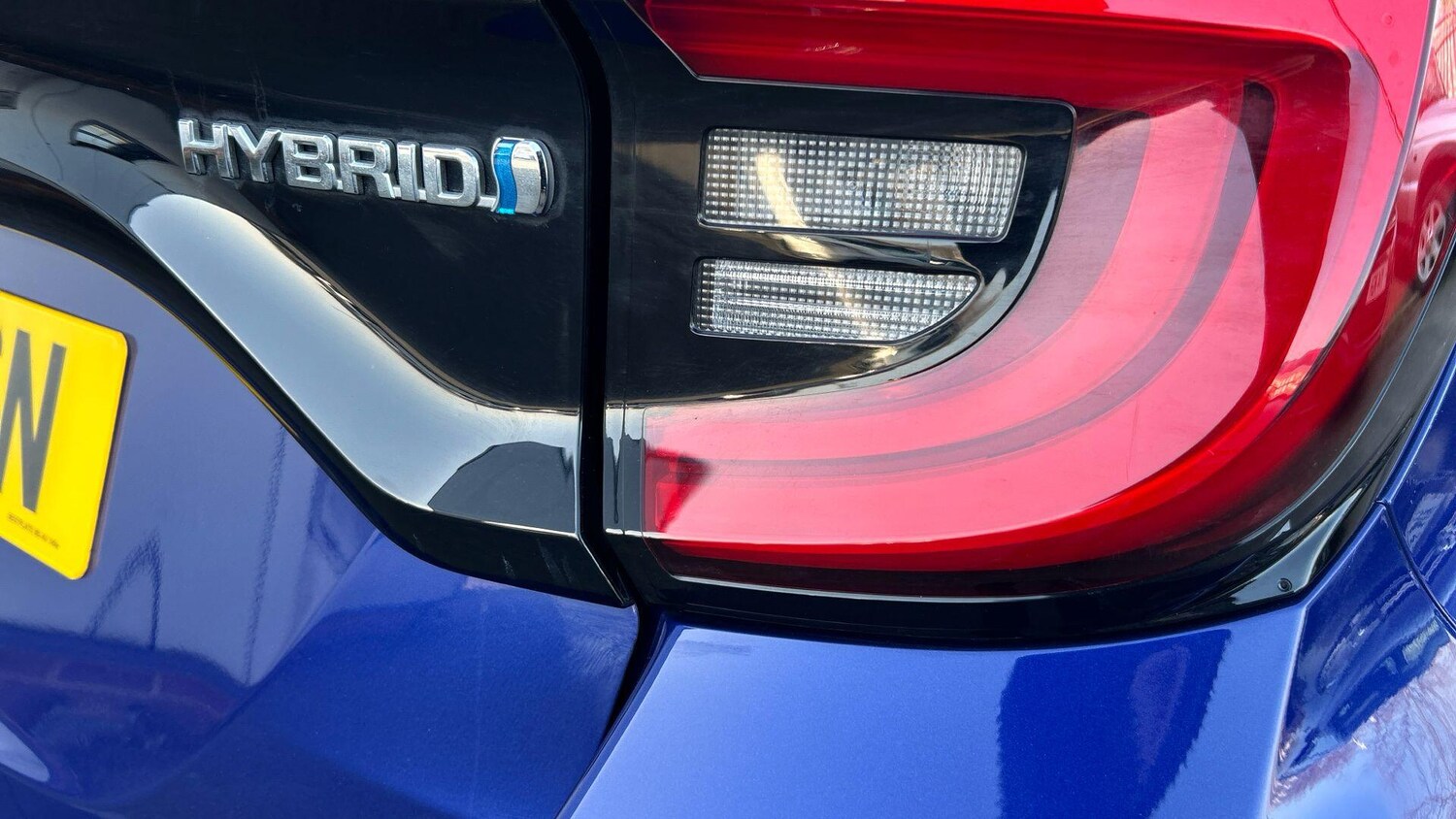 Used Toyota Yaris 2023 for sale - 77784194: Photo 43