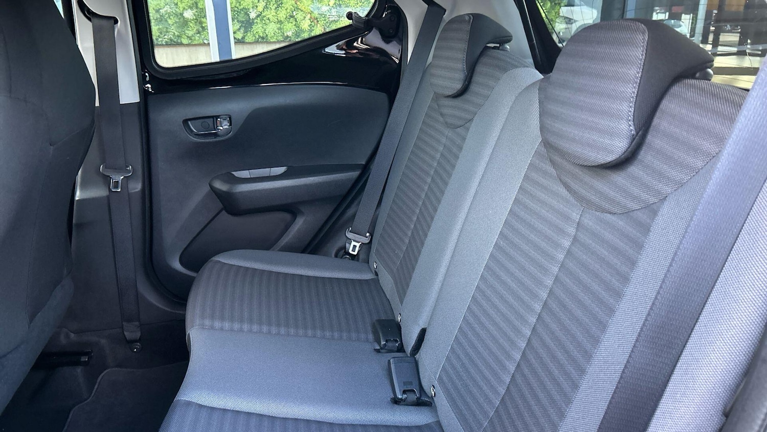 Used Toyota AYGO 2018 for sale - 77376429: Photo 17