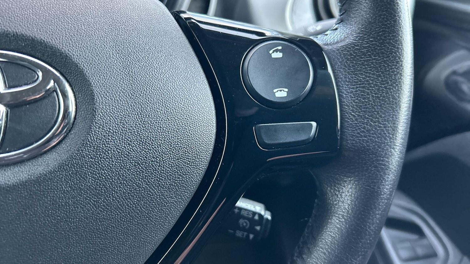 Used Toyota AYGO 2018 for sale - 77376429: Photo 33