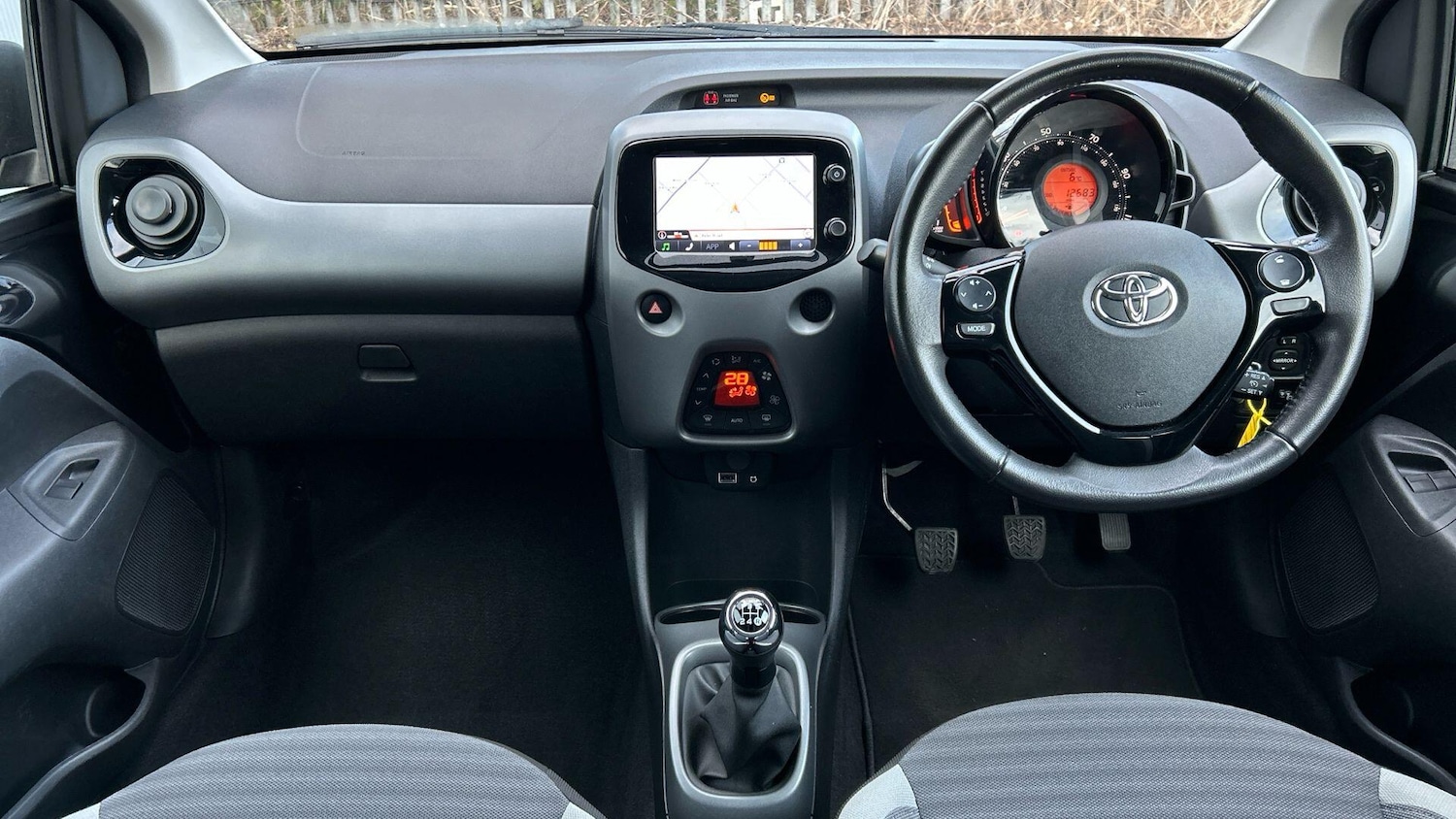 Used Toyota AYGO 2018 for sale - 77376429: Photo 9