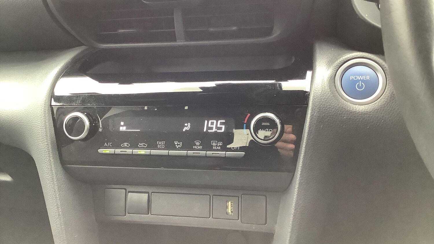 Used Toyota Yaris Cross 2021 for sale - 77574210: Photo 26