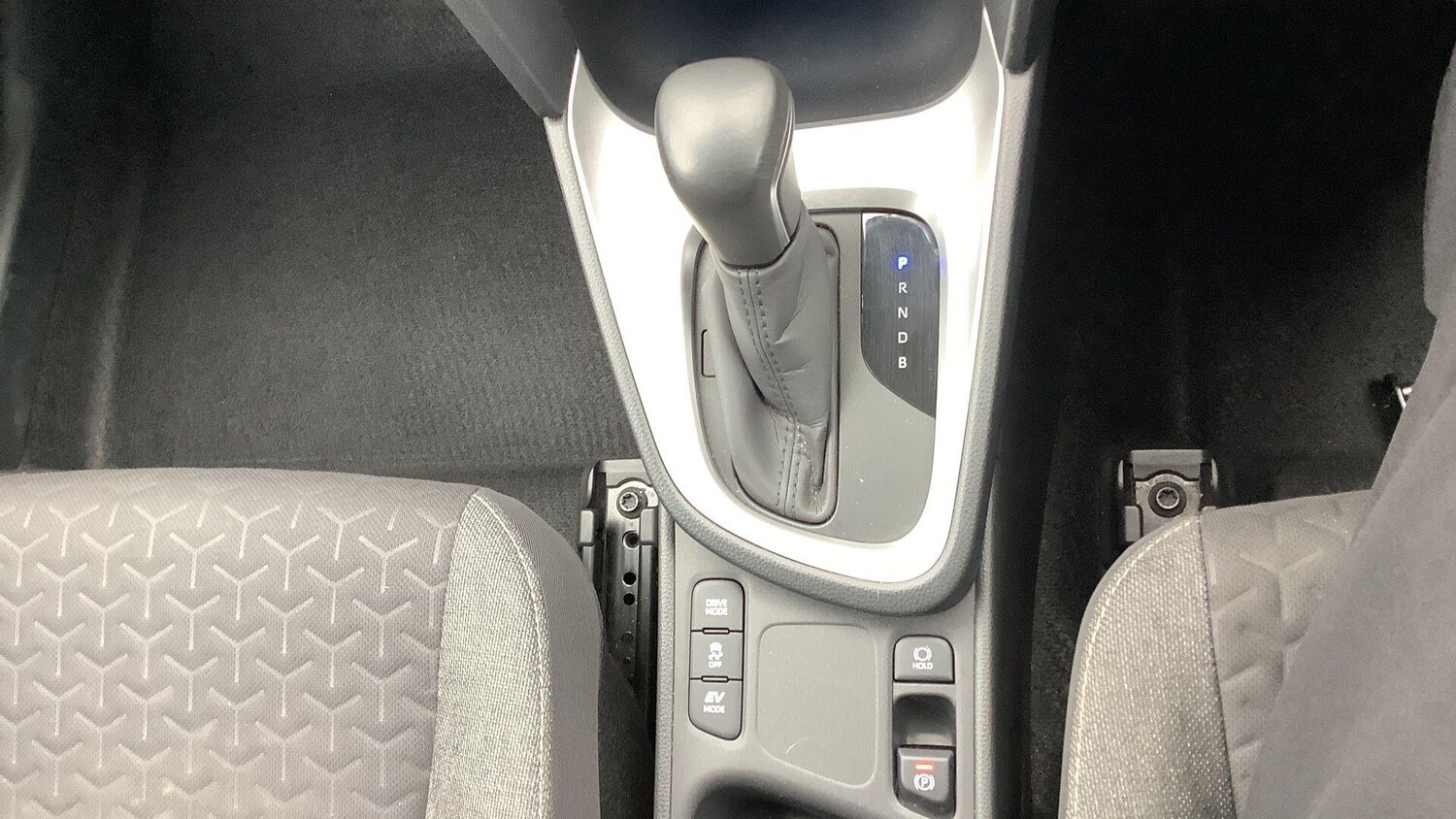 Used Toyota Yaris Cross 2021 for sale - 77574210: Photo 27