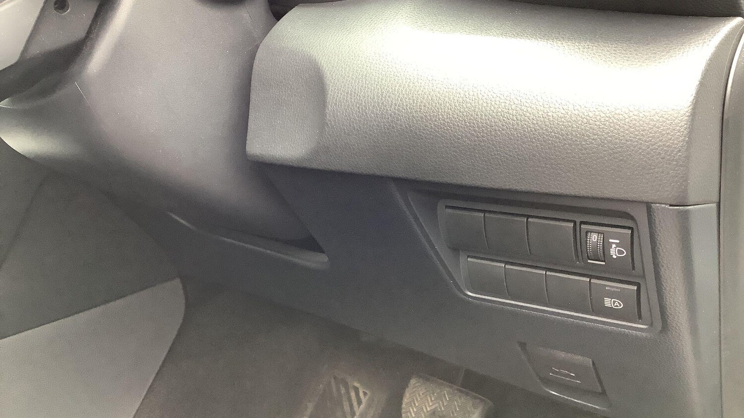 Used Toyota Yaris Cross 2021 for sale - 77574210: Photo 30