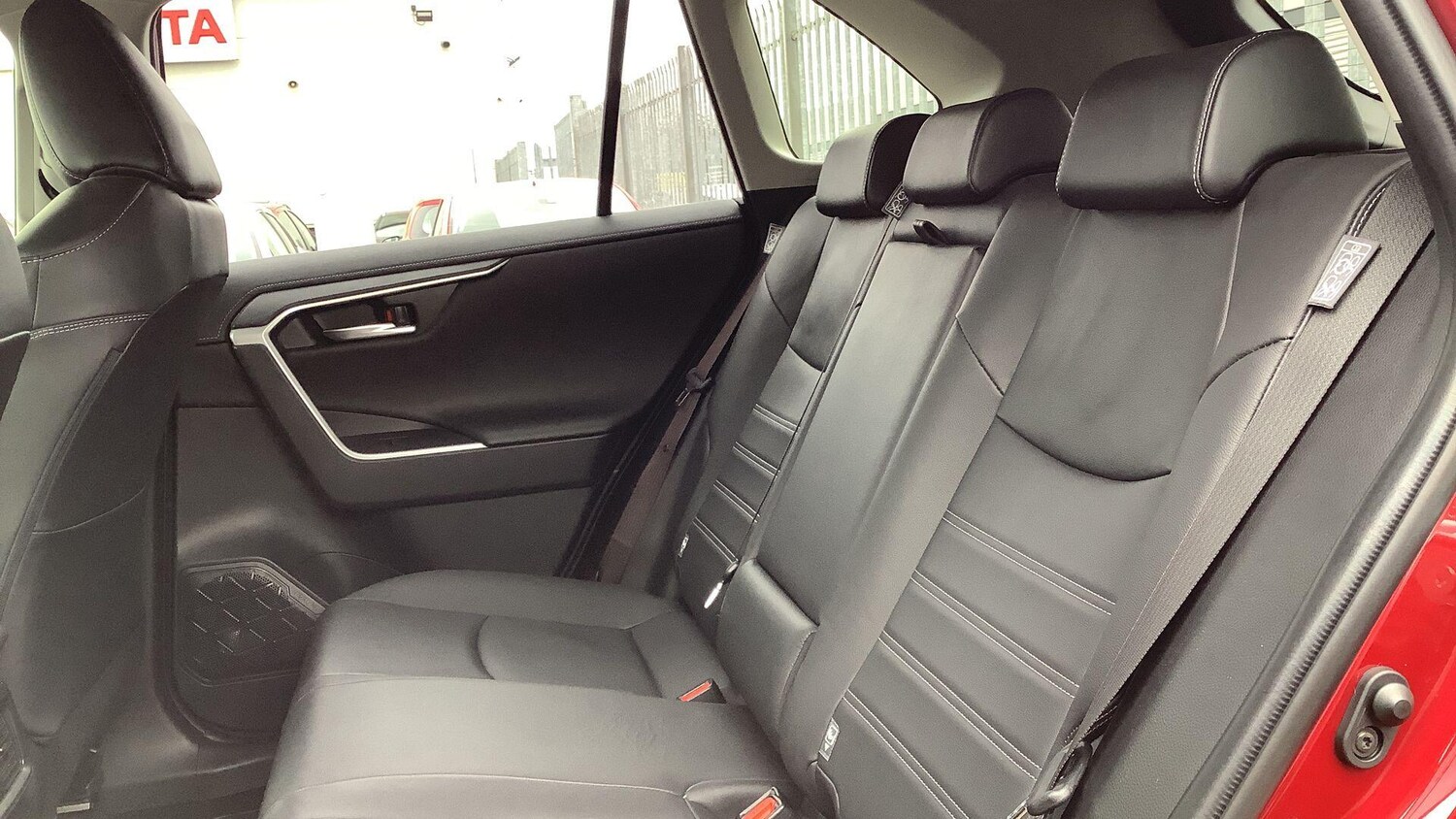 Used Toyota RAV4 for sale - 77670484: Photo 16