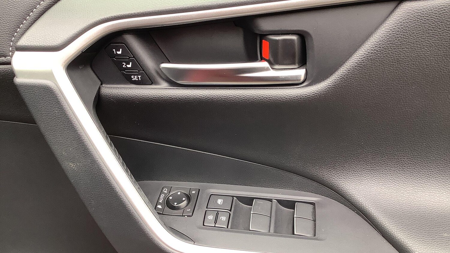 Used Toyota RAV4 for sale - 77670484: Photo 30