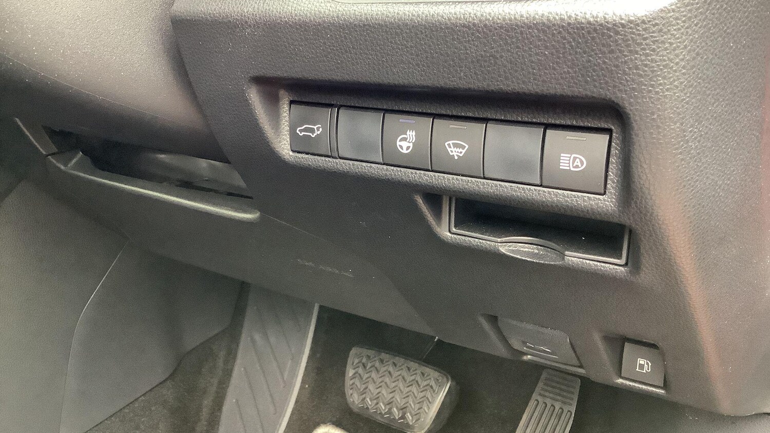 Used Toyota RAV4 for sale - 77670484: Photo 31