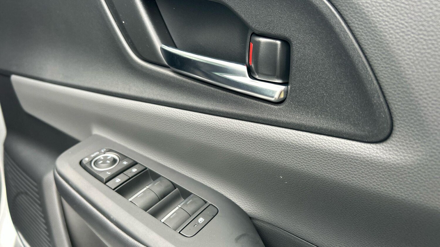 Used Toyota Prius for sale - 77783896: Photo 38