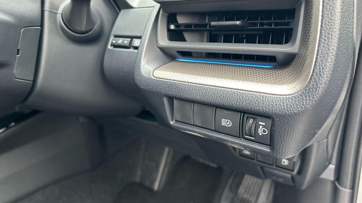 Used Toyota Prius for sale - 77783896: Photo 40