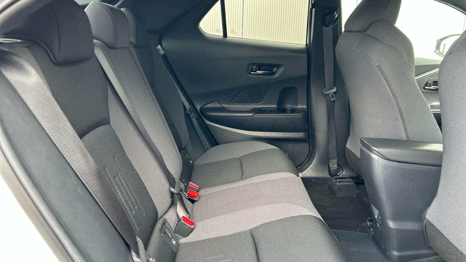 Used Toyota C-HR 2024 for sale - 77723548: Photo 16