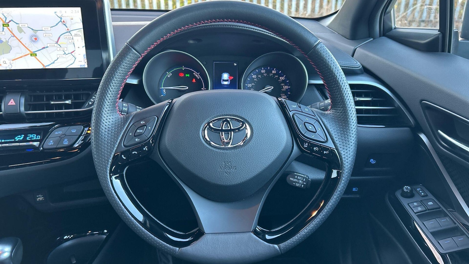 Used Toyota C-HR 2023 for sale - 77016174: Photo 12