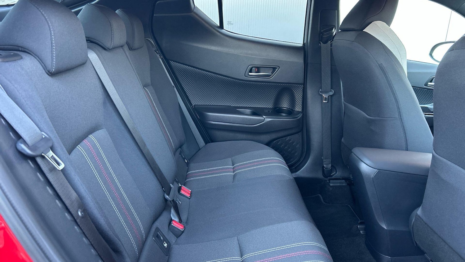 Used Toyota C-HR 2023 for sale - 77016174: Photo 16