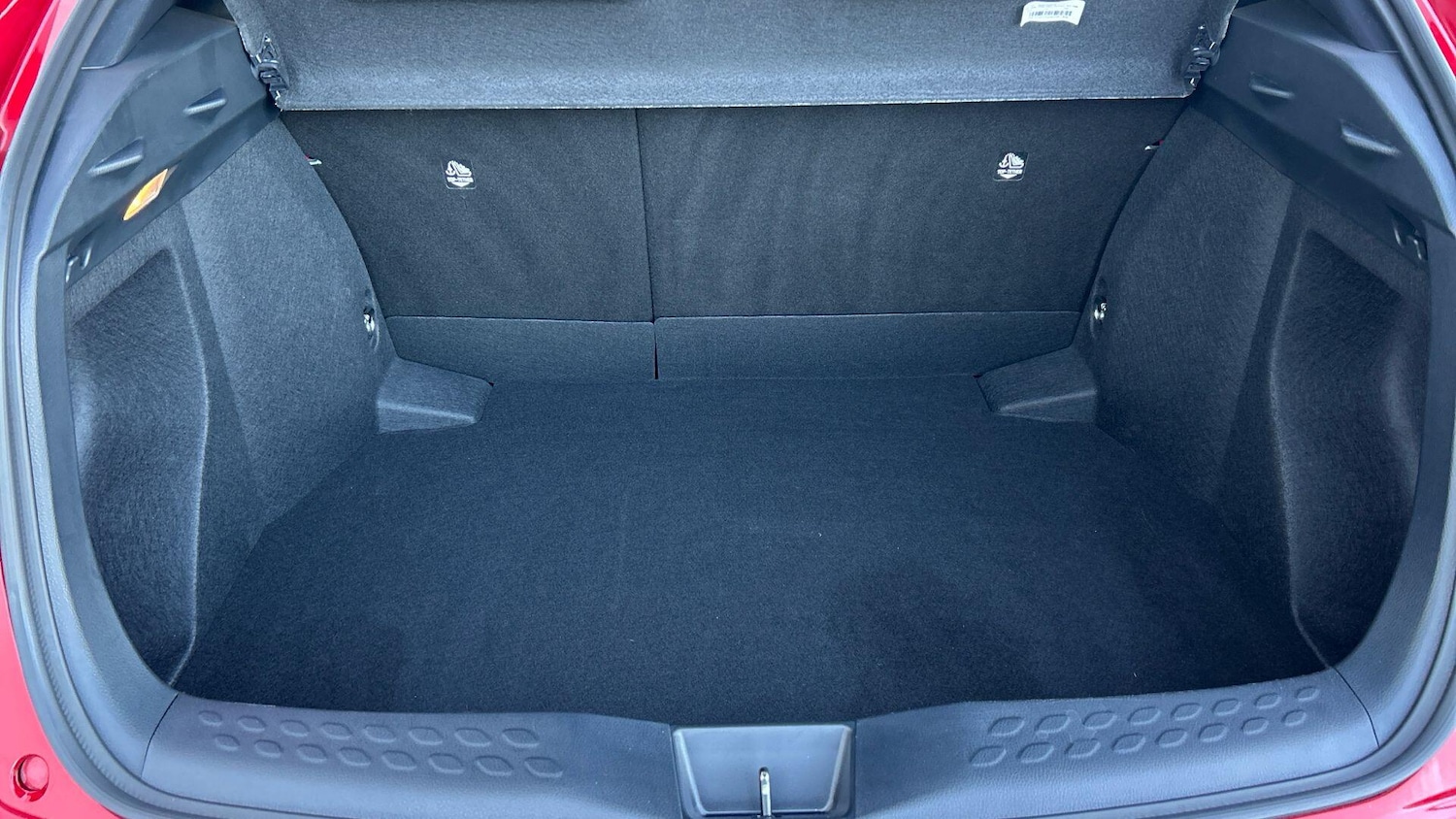 Used Toyota C-HR 2023 for sale - 77016174: Photo 18