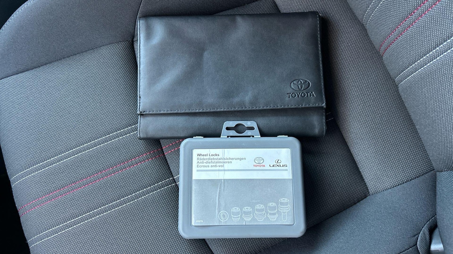 Used Toyota C-HR 2023 for sale - 77016174: Photo 45